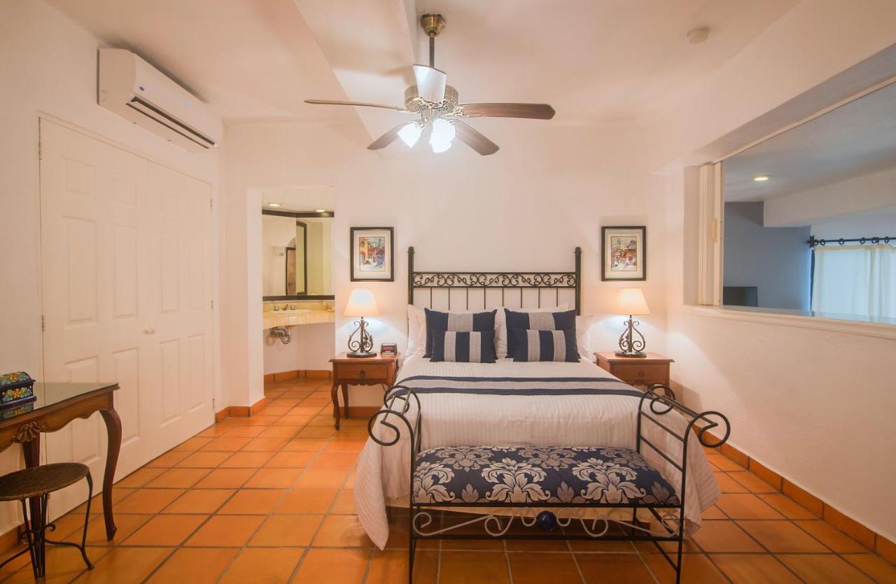 One Beach Street Puerto Vallarta Exterior photo
